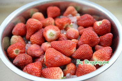草莓果酱步骤2