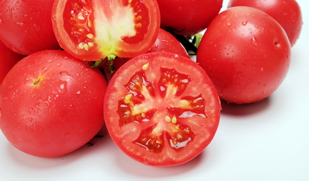 为什么菜花与西红柿同吃好